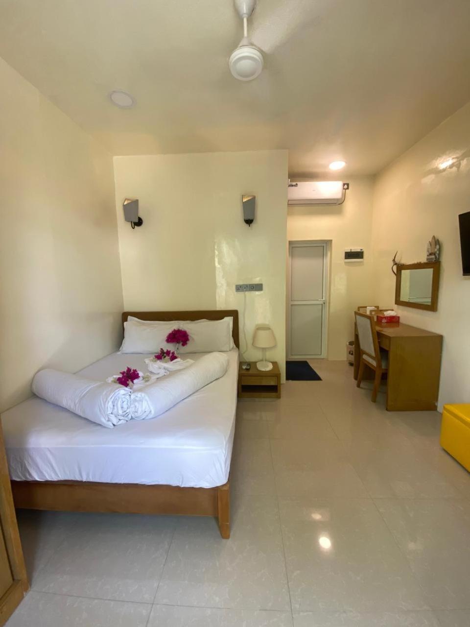 Maavaharu Guest House Himmafushi Dış mekan fotoğraf